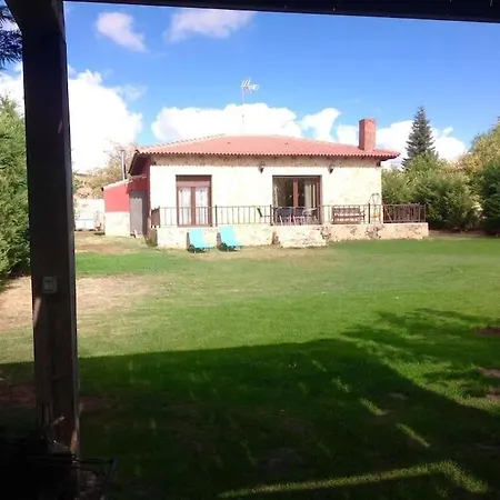 Nido Con Jacuzzi Y Piscina Privada Y 1.100m2 * La Serrada