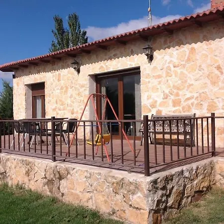 Nido Con Jacuzzi Y Piscina Privada Y 1.100m2 * La Serrada